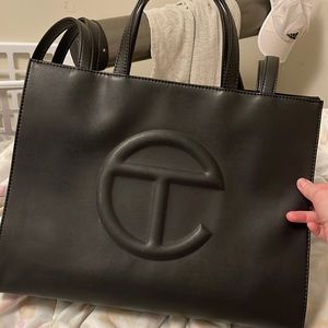 Black medium Telfar bag